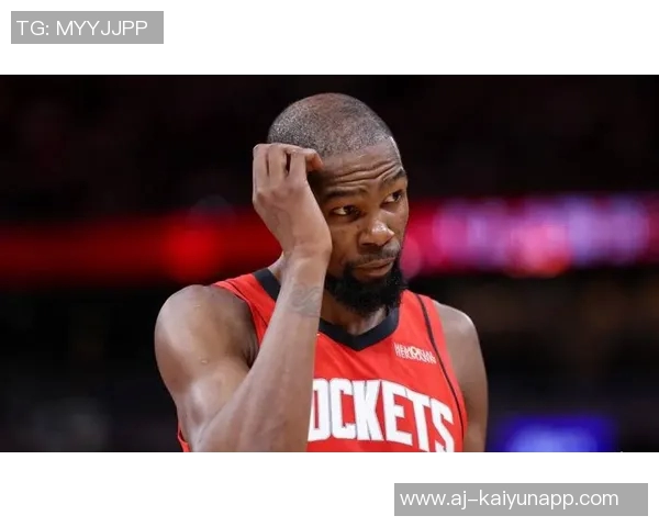 火箭半场苦战落后活塞7分杜兰特表现抢眼申京状态低迷奥萨尔阿门合力贡献16分